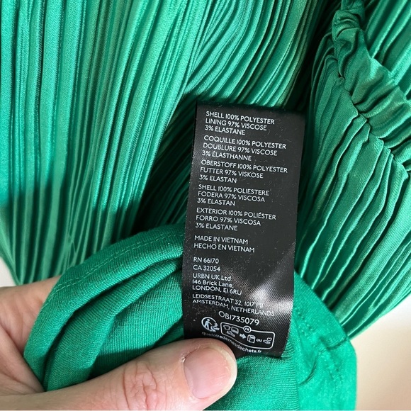 BY ANTHROPOLOGIE V-Neck Pleated Slim Midi Dress - Picture 8 of 9